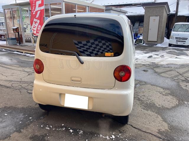 L 4WD キーレスエントリー 電動格納ミラー ベンチシート AT 盗難防止システム CD USB ミュージックプレイヤー接続可 アルミホイール 衝突安全ボディ エアコン パワーステアリング(18枚目)
