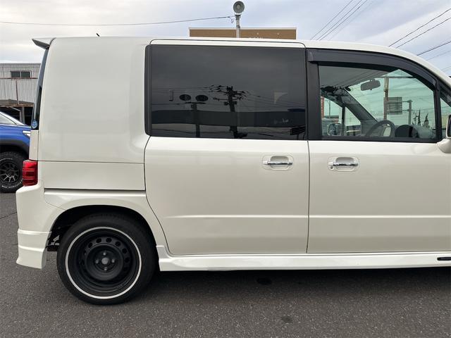 モビリオスパイク Ｗ　４ＷＤ　パワースライドドア　キーレス　パドルシフト　ＨＩＤ　ホワイトリボンタイヤ　　ＥＴＣ　オートエアコン（21枚目）