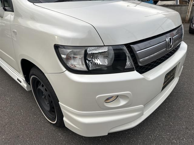 モビリオスパイク Ｗ　４ＷＤ　パワースライドドア　キーレス　パドルシフト　ＨＩＤ　ホワイトリボンタイヤ　　ＥＴＣ　オートエアコン（27枚目）