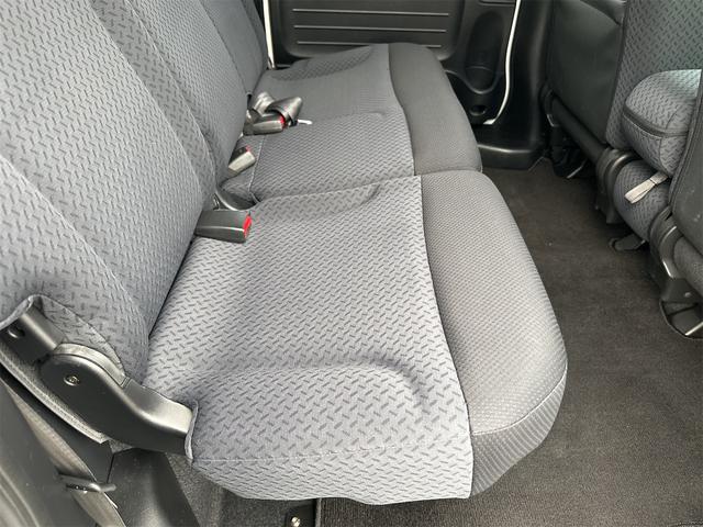 モビリオスパイク Ｗ　４ＷＤ　パワースライドドア　キーレス　パドルシフト　ＨＩＤ　ホワイトリボンタイヤ　　ＥＴＣ　オートエアコン（40枚目）