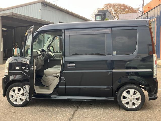 エブリイワゴン ＰＺターボスペシャル　４ＷＤ　キーレス　両側パワースライドドア　左オートステップ　ナビ　ＴＶ（11枚目）