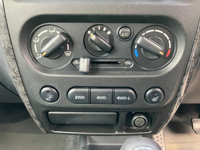 ジムニー ＸＣ　４ＷＤ　シートヒーター（16枚目）