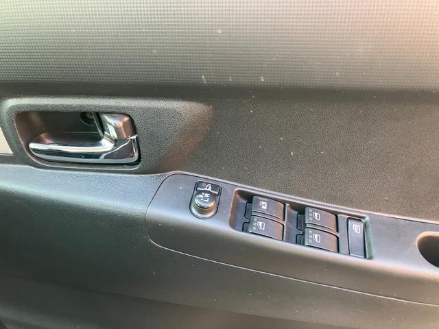 ピクシススペース カスタム　Ｇ　４ＷＤ　スマートキー　キーレス　ＨＩＤ　ＣＤ（20枚目）