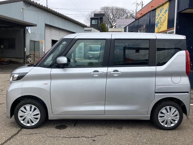 eKスペース G 4WD ナビ Bカメラ ETC 両側スライド片側電動ドア Bluetooth(5枚目)