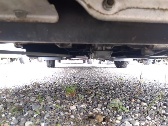 サンバーバン ディアス ・スーパーチャージャー・5Fマニュアル・2WD・≪車検2年付≫・12ヶ月点検整備付き(24枚目)