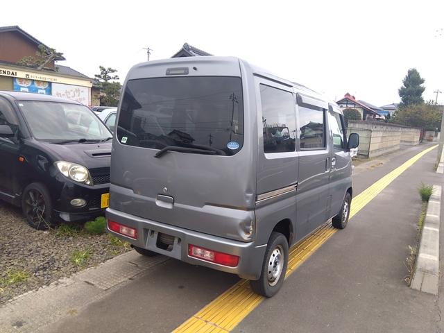 ミニキャブバン ブラボー　・≪車検２年付≫・４ＷＤ・５Ｆマニュアル（6枚目）