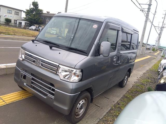 ミニキャブバン ブラボー　・≪車検２年付≫・４ＷＤ・５Ｆマニュアル（8枚目）