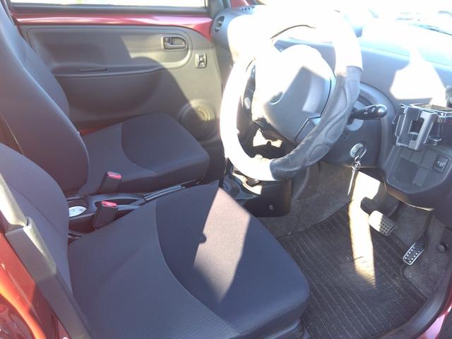 エッセ Dセレクション ・車検2年付・AT・修復歴なし(11枚目)