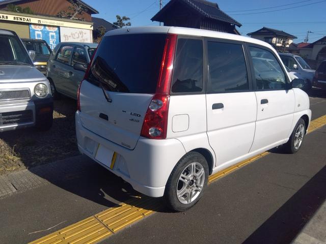 プレオ Ｆ　≪車検９年１０月≫・５Ｆマニュアル・４ＷＤ（8枚目）