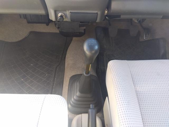 プレオ Ｆ　≪車検９年１０月≫・５Ｆマニュアル・４ＷＤ（13枚目）