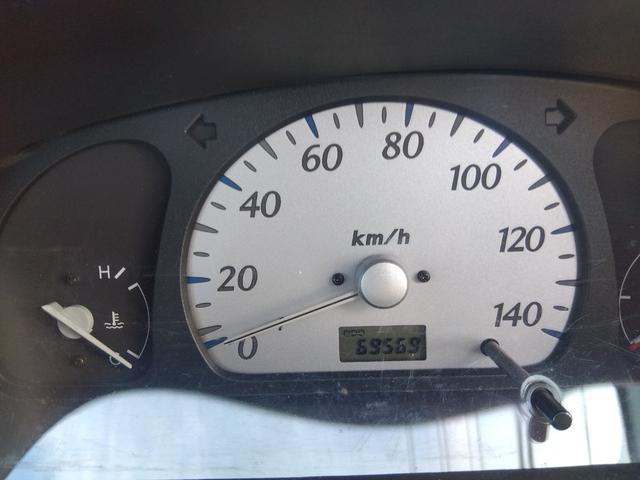 アルト Ｌｂ　≪車検２年付≫・走行６９６００キロ・５Ｆマニュアル・４ＷＤ（3枚目）