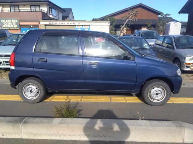 アルト Ｌｂ　≪車検２年付≫・走行６９６００キロ・５Ｆマニュアル・４ＷＤ（6枚目）