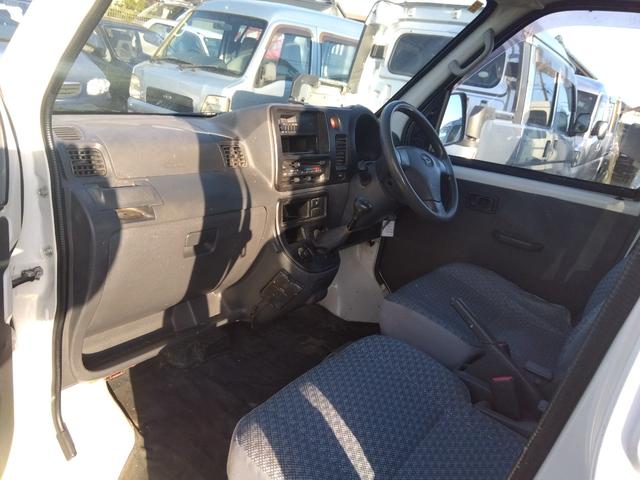 ハイゼットカーゴ ≪車検2年付≫・5Fマニュアル・4WD・修復歴Rフロア修正(15枚目)