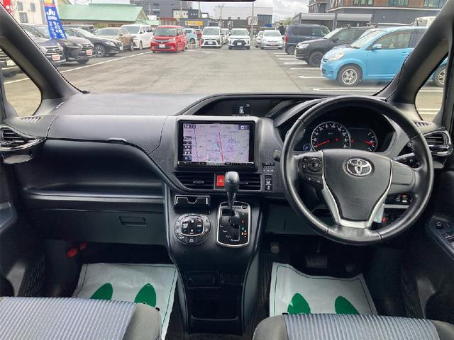 ヴォクシー ZS 煌 4WD アルパイン製9インチフルセグメモリーナビ アルパイン製後席モニター 両側電動スライドドア バックカメラ ETC LEDヘッドランプ オートライト スマートキー アイドリングストップ(7枚目)