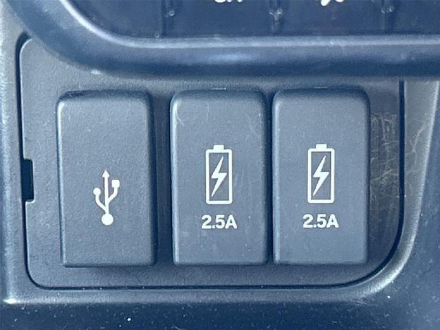 N-BOXカスタム G・Lホンダセンシング 4WD 純正8インチフルセグメモリーナビ 両側電動スライドドア 衝突被害軽減システム バックカメラ ETC LEDヘッドライト オートライト スマートキー レーンアシスト シートヒーター(11枚目)