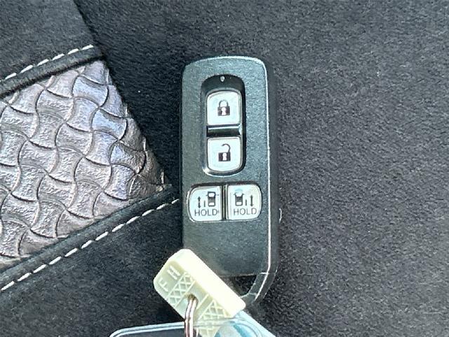 N-BOXカスタム G・Lホンダセンシング 4WD 純正8インチフルセグメモリーナビ 両側電動スライドドア 衝突被害軽減システム バックカメラ ETC LEDヘッドライト オートライト スマートキー レーンアシスト シートヒーター(23枚目)