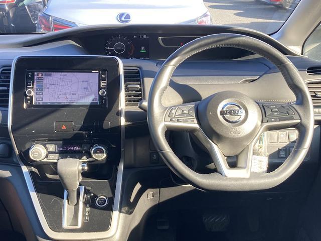 セレナ Ｇ　４ＷＤ　純正フルセグメモリーナビ　後席モニター　ＤＶＤ再生　Ｂｌｕｅｔｏｏｔｈ　両側電動スライド　ＬＥＤヘッドランプ　スマートキー　キーレス　オートクルーズコントロール　アイドリングストップ（8枚目）