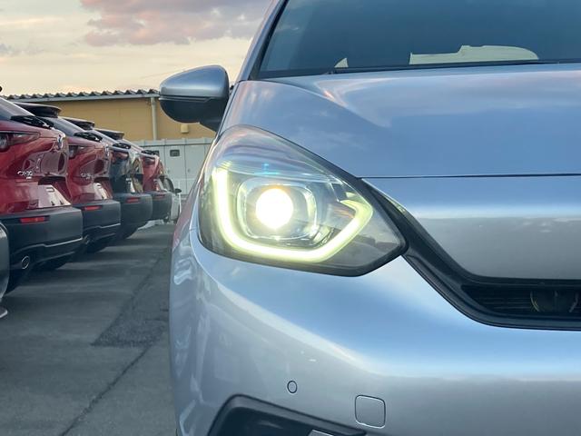 フィット e:HEVベーシック 4WD ギャザースメモリーナビ Bluetooth バックカメラ ETC LEDヘッドランプ スマートキー クリアランスソナー/バックソナー オートマチックハイビーム オートクルーズコントロール(38枚目)