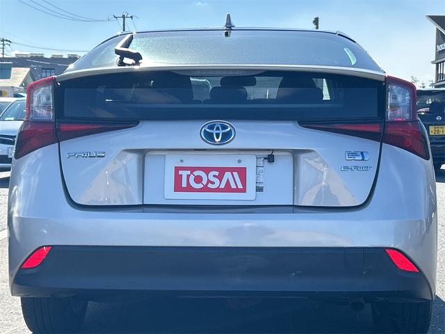 プリウス Ｓ　４ＷＤ　社外メモリーナビ　ＣＤ　Ｂｌｕｅｔｏｏｔｈ　バックカメラ　衝突被害軽減システム　ＥＴＣ　ＬＥＤヘッドランプ　スマートキー　レーンアシスト　オートクルーズコントロール　オートライト（51枚目）