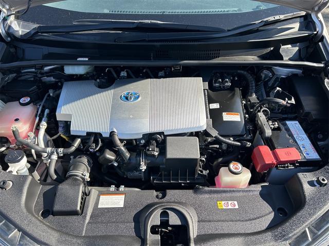 プリウス Ｓ　４ＷＤ　社外メモリーナビ　ＣＤ　Ｂｌｕｅｔｏｏｔｈ　バックカメラ　衝突被害軽減システム　ＥＴＣ　ＬＥＤヘッドランプ　スマートキー　レーンアシスト　オートクルーズコントロール　オートライト（56枚目）