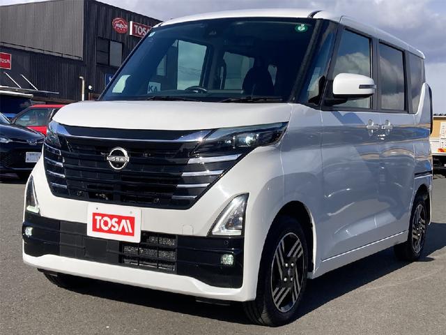 当店は最新鋭の設備を完備した大型工場併設店です☆車検・点検などオーナー様の信頼を得られるよう日々整備士達は努力を欠かしません。ハイブリッドに関する知識や診断機など確りご用意し安心をお届けします☆