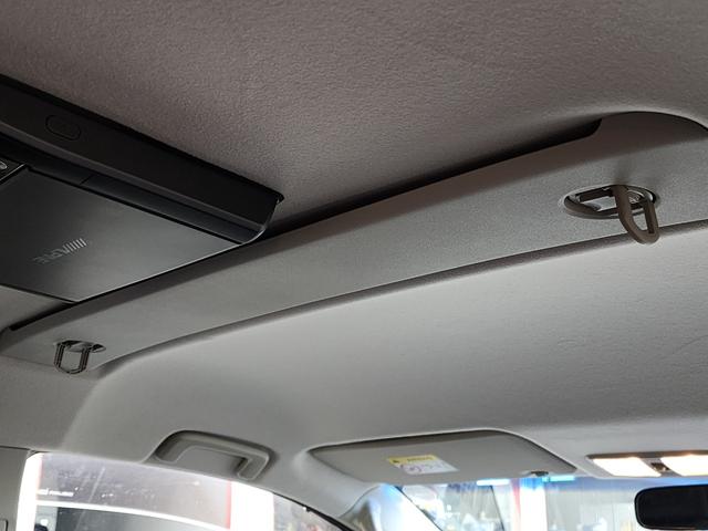 デリカＤ：５ Ｄ　パワーパッケージ　４ＷＤ　ターボ　ワンオーナー　アルパイン９インチフルセグナビ　Ｂｌｕｔｅｔｏｏｔｈ接続　バックカメラ　フリップダウンモニター　両側自動ドア　シートヒーター　ＨＩＤオートライト　クルーズコントロール（35枚目）