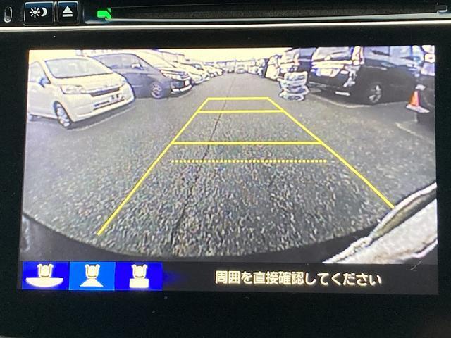 フィットハイブリッド Sパッケージ 4WD 純正フルセグSDナビ Blutetooth接続 バックカメラ エンジンスターター LEDオートライト クルーズコントロール ワイパーデアイサー ミラーヒーター 横滑り防止装置 パドルシフト(13枚目)