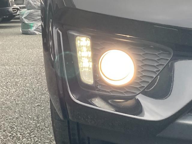 フィットハイブリッド Sパッケージ 4WD 純正フルセグSDナビ Blutetooth接続 バックカメラ エンジンスターター LEDオートライト クルーズコントロール ワイパーデアイサー ミラーヒーター 横滑り防止装置 パドルシフト(48枚目)