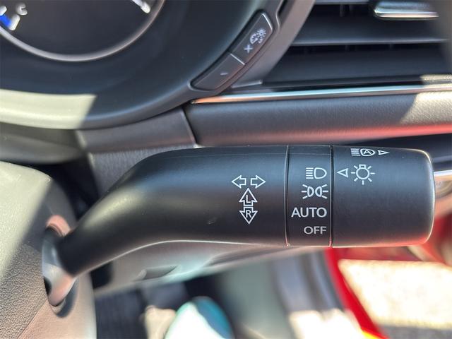 MAZDA3ファストバック 20S Lパッケージ マツダコネクトセンターディスプレィ フルセグ DVD-V BT-A 全方位モニター LEDヘッドライト オートハイビーム 革シート アドバンストキー シートヒーター レーダークルーズ コーナーセンサー(28枚目)