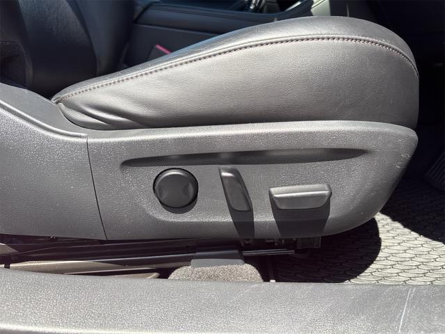 MAZDA3ファストバック 20S Lパッケージ マツダコネクトセンターディスプレィ フルセグ DVD-V BT-A 全方位モニター LEDヘッドライト オートハイビーム 革シート アドバンストキー シートヒーター レーダークルーズ コーナーセンサー(38枚目)