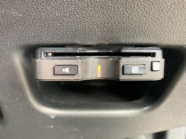 全車ルームクリーニングを行なっております。クリーニングのプロが行なっておりますので、前オーナー様の使用感もほとんど感じられません。