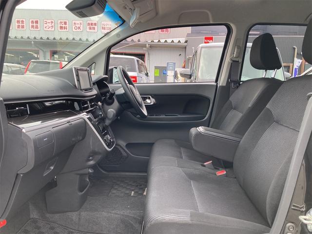 全車ルームクリーニングを行なっております。クリーニングのプロが行なっておりますので、前オーナー様の使用感もほとんど感じられません。