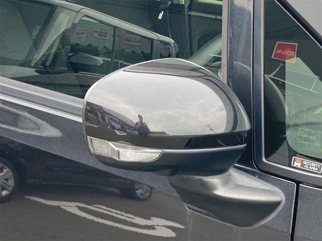 当店は最新鋭の設備を完備した大型工場併設店です☆車検・点検などオーナー様の信頼を得られるよう日々整備士達は努力を欠かしません。ハイブリッドに関する知識や診断機など確りご用意し安心をお届けします☆