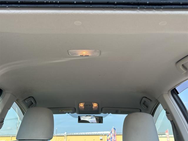 プリウス S カロッツェリア製フルセグメモリーナビCD/DVD/BT接続可能バックカメラLEDオートライトフロントフォグランプスマートキーサイドエアバック(37枚目)