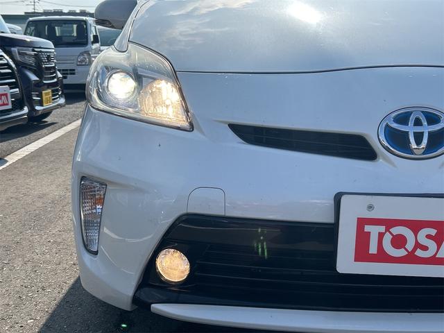 プリウス S カロッツェリア製フルセグメモリーナビCD/DVD/BT接続可能バックカメラLEDオートライトフロントフォグランプスマートキーサイドエアバック(46枚目)