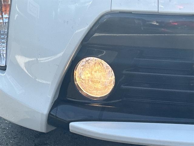 プリウス S カロッツェリア製フルセグメモリーナビCD/DVD/BT接続可能バックカメラLEDオートライトフロントフォグランプスマートキーサイドエアバック(48枚目)