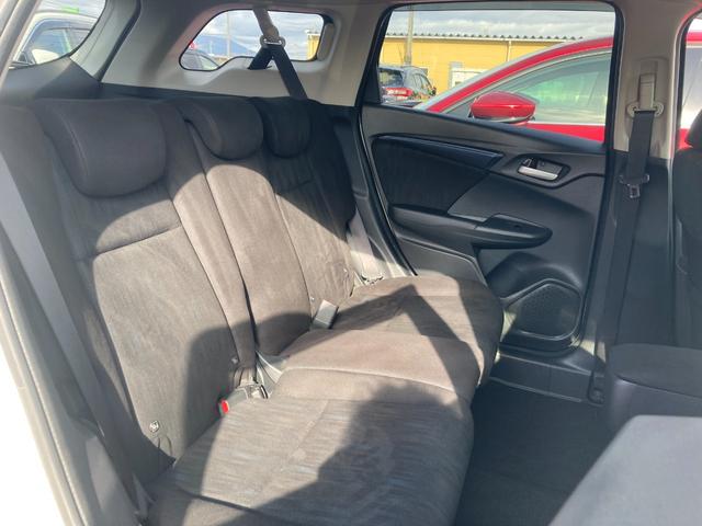 シャトル ハイブリッド ホンダセンシング 4WD ホンダセンシング 純正メモリーナビ バックカメラ リアコーナーセンサー ETC 横滑り防止装置 サイド/カーテンエアバック サイドミラーヒーター オートハイビーム トラクションコントロール(32枚目)