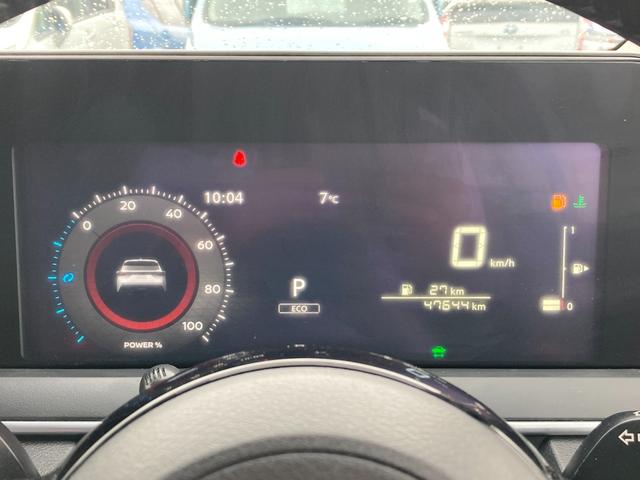 ノート S FOUR 4WD 寒冷地仕様車 エマージェンシーブレーキ 純正9インチフルセグSDナビ Blutetooth接続 全方位モニター コーナーセンサー シート/ステアヒーター LEDオートライト サイドエアバッグ(15枚目)