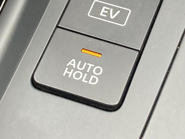 ノート S FOUR 4WD 寒冷地仕様車 エマージェンシーブレーキ 純正9インチフルセグSDナビ Blutetooth接続 全方位モニター コーナーセンサー シート/ステアヒーター LEDオートライト サイドエアバッグ(22枚目)