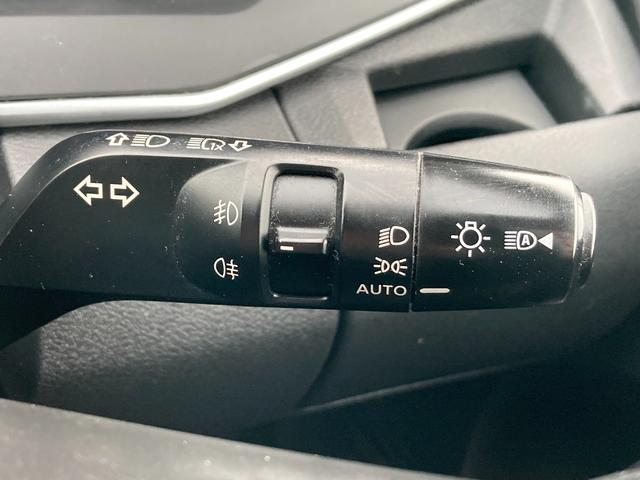 ノート S FOUR 4WD 寒冷地仕様車 エマージェンシーブレーキ 純正9インチフルセグSDナビ Blutetooth接続 全方位モニター コーナーセンサー シート/ステアヒーター LEDオートライト サイドエアバッグ(23枚目)