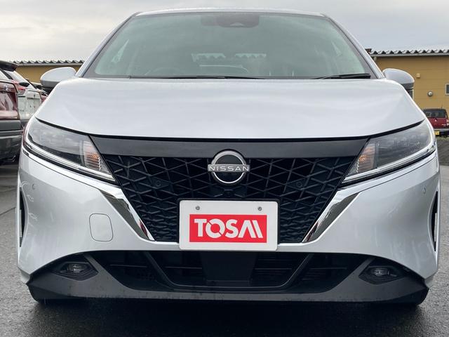 ノート S FOUR 4WD 寒冷地仕様車 エマージェンシーブレーキ 純正9インチフルセグSDナビ Blutetooth接続 全方位モニター コーナーセンサー シート/ステアヒーター LEDオートライト サイドエアバッグ(36枚目)