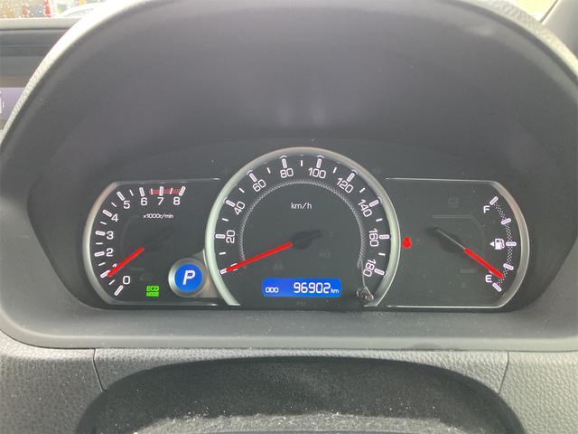 ヴォクシー ＺＳ　４ＷＤ　純正８インチフルセグナビ　ＤＶＤ再生　Ｂｌｕｔｅｔｏｏｔｈ接続　バックカメラ　ＥＴＣ　両側自動ドア　ＨＩＤオートライト　フロントフォグ　コーナーセンサー　リアクーラー　横滑り防止装置　純正ＡＷ（10枚目）