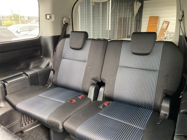 ヴォクシー ＺＳ　４ＷＤ　純正８インチフルセグナビ　ＤＶＤ再生　Ｂｌｕｔｅｔｏｏｔｈ接続　バックカメラ　ＥＴＣ　両側自動ドア　ＨＩＤオートライト　フロントフォグ　コーナーセンサー　リアクーラー　横滑り防止装置　純正ＡＷ（34枚目）