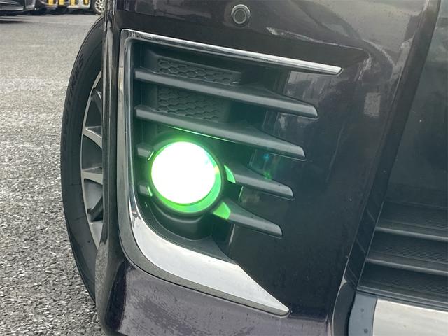 ヴォクシー ＺＳ　４ＷＤ　純正８インチフルセグナビ　ＤＶＤ再生　Ｂｌｕｔｅｔｏｏｔｈ接続　バックカメラ　ＥＴＣ　両側自動ドア　ＨＩＤオートライト　フロントフォグ　コーナーセンサー　リアクーラー　横滑り防止装置　純正ＡＷ（49枚目）