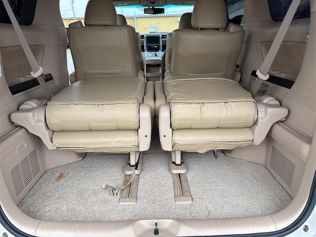 当店は常時８０台の在庫を展示しているハイブリッドカー専門店です。当社独自の中古ハイブリッドカー呼称「Ｒｅ：ＨＹＢＲＩＤ」。厳しい条件をクリアした確かな商品をお客様にお届けします。