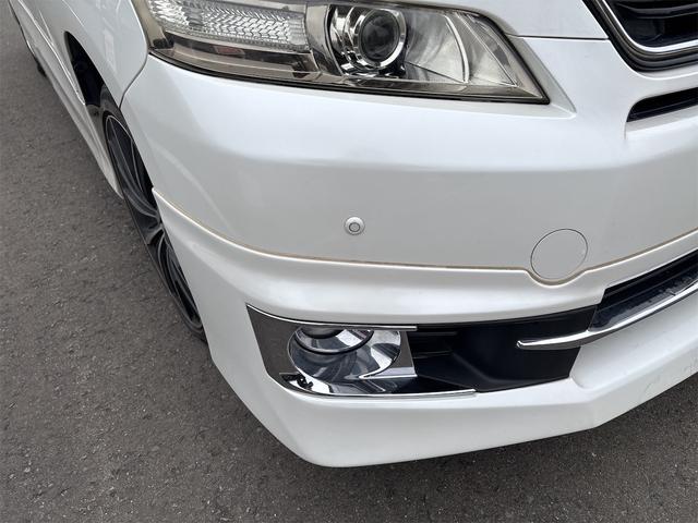 当店ではスチームクリーナーによるルームクリーニングは勿論、オゾンを用いた専用機械による「消臭・除菌」を全車施工致します。　いいものに気持ちよくお乗りいただけるように気持ちを込めて施工しております♪