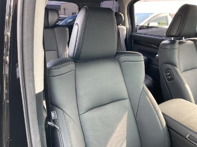 アルファード ２．５Ｓ　Ｃパッケージ　４ＷＤ　セーフティーセンス　Ｔ－ｃｏｎｎｅｃｔナビ　バックカメラ　純正リアモニター　黒革シート　両側パワースライドドア　レーダークルーズ　ＬＥＤヘッドライト　オートハイビーム　パワーシート（25枚目）