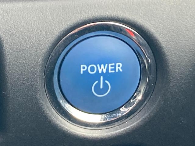 ノア Ｇ　セーフティーセンス？　純正９インチフルセグＳＤナビ　バックカメラ　両側パワースライドドア　ＬＥＤヘッドライト　オートライト　オートハイビーム　クルコン　シートヒーター　ＥＴＣ　横滑り防止装置（22枚目）