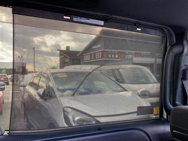 ノア Ｇ　セーフティーセンス？　純正９インチフルセグＳＤナビ　バックカメラ　両側パワースライドドア　ＬＥＤヘッドライト　オートライト　オートハイビーム　クルコン　シートヒーター　ＥＴＣ　横滑り防止装置（29枚目）