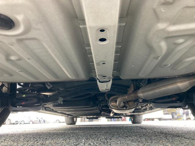 ノア Ｇ　セーフティーセンス？　純正９インチフルセグＳＤナビ　バックカメラ　両側パワースライドドア　ＬＥＤヘッドライト　オートライト　オートハイビーム　クルコン　シートヒーター　ＥＴＣ　横滑り防止装置（41枚目）